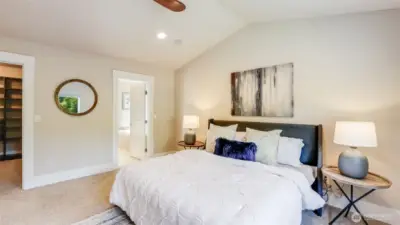 The primary offers a luxurious walk-in closet and 5 piece spa like en suite bathroom.