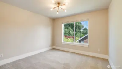Upstairs guest bedroom #4