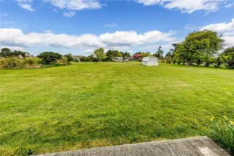 .872 acre lot.