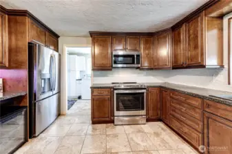 Pull-outs in base cabinets.