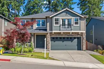 With a large 2-car garage, lots of space for storage shelves and a ceiling storage already installed, you'll have plenty of room for all you cars and treasures here!