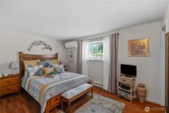 Large primary bedroom