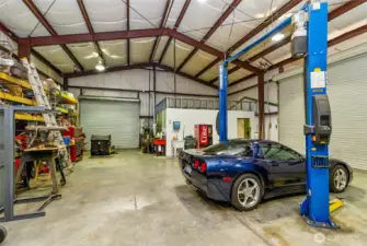 Hydraulic Car Lift
