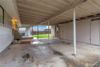 Parking for two cars!