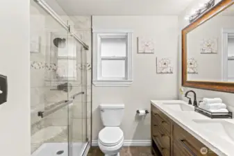 Stunning and updated primary bath!