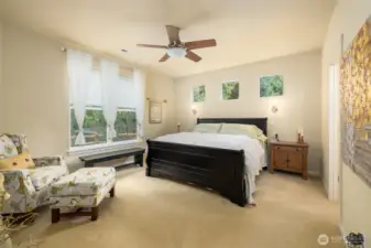 Private primary suite