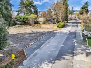 Specious frontal view of lot facing North off 94th Ave NE.