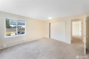 Secondary bedroom