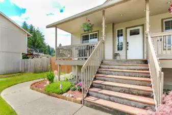 Covered  Front Porch