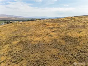 731 Point Dr Selah, WA  98942