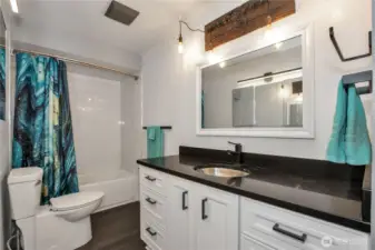Full Bathroom on main, just across from the two bedrooms