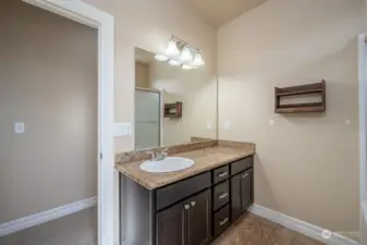 This is showing the vanity in the main bathroom.