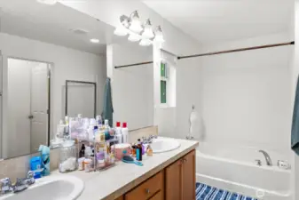 Primary En-Suite