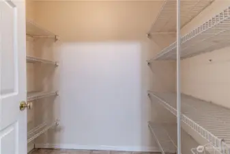 Walk in Pantry