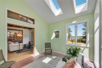 Sunroom to living room