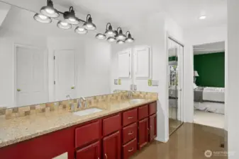 Primary En suite