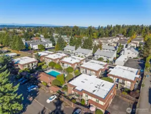 Tucked away in a quite neighborhood, yet 1 block to shopping, transit, restaurants.