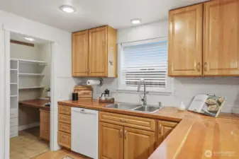 Beautiful butcher block counter tops