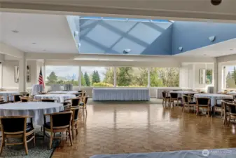 Banquet room available to reserve for the members