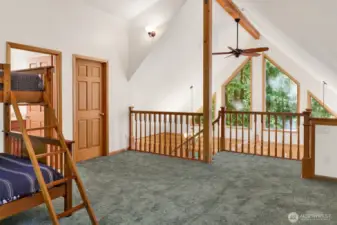 Multi use room