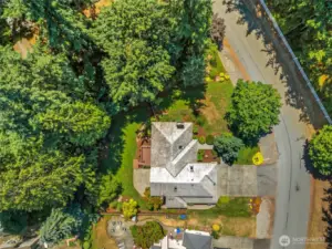 Overhead view showing the front and backyard.