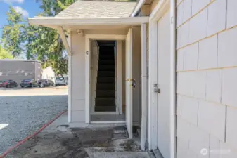 Entrance Unit C