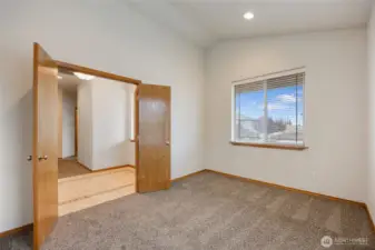 Office/ Bonus Room