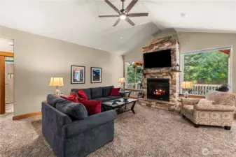 Spacious Great Room
