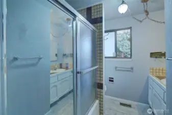 Full bath on Main level