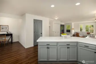 Spacious nook off of dining table perfect for a home office set up or dining table.