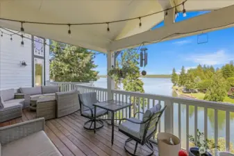 main floor deck with breathtaking view