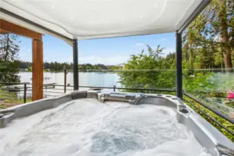 It's like your own infinity hot tub!