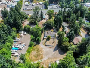 Full 2.5 acres is perfectly square, with home in approx. middle, and front driveway off Canyon on the side.
