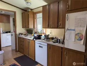 Kitchen needs  a little fixing