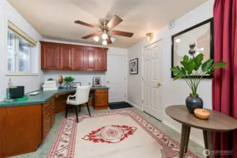 Virtually Staged office space.
