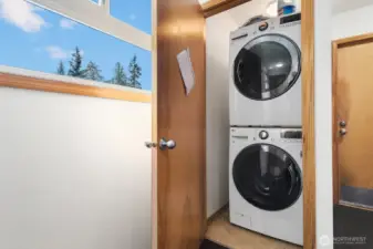 The Laundry Room is just steps away from your unit door, and is quiet and so convenient!
