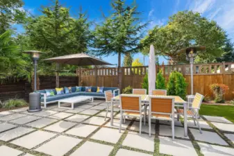 Outdoor patio and dining area - (may be included in sale)