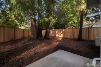 Large backyard has endless opporutunities!