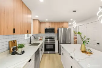Fully Remodeled kitchen perfect for entertaining