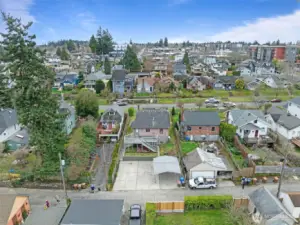 Overhead facing Proctor