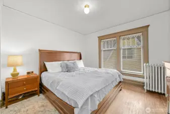 2nd guest room upstairs