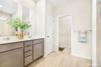 Primary bath and walk in closet - Photos are for representation