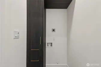Photos represent builder's final product and may not be exact.