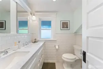 Upstairs bathroom