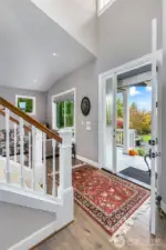 open entry with vaulted ceilings