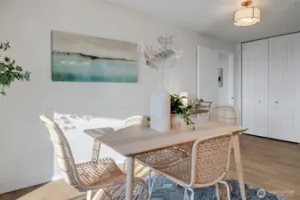 Invite friends over for dinner and a relaxing lake view.