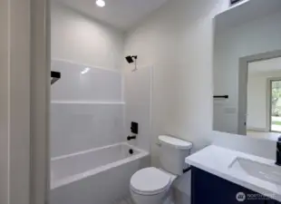 Guest Full Bath
