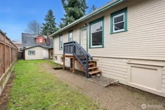 Back entrance unit 1