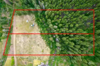 The parcel adjoins a separate 3.62 acre parcel (Lot 1 - Mountain View Short Plat) and is also currently for sale. The two combined total 7.06 acres.