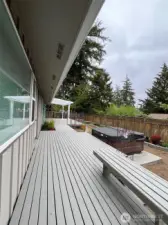 Outside bench to put towels etc when in hot tub.